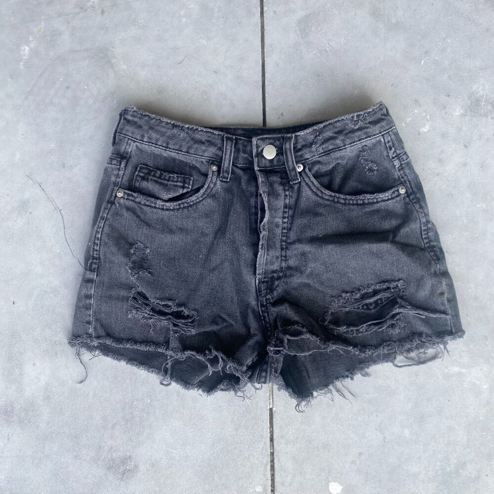 Black Distressed Cut-off Jeans Short Denim Zebra Ripped